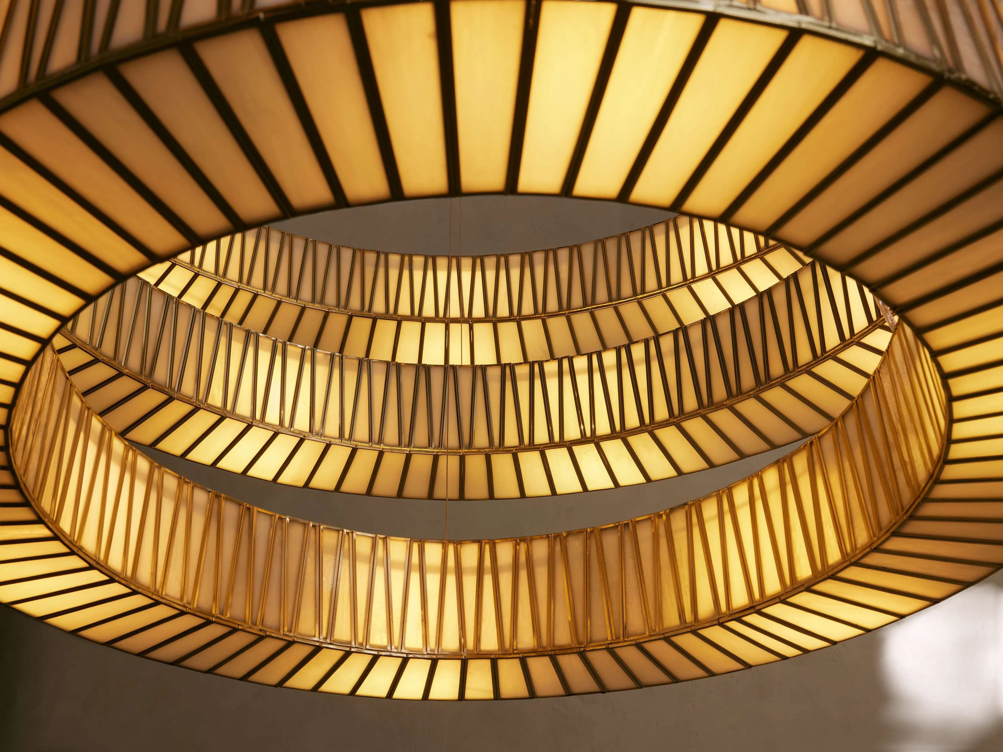 Jeunet 3-Tier Round Chandelier