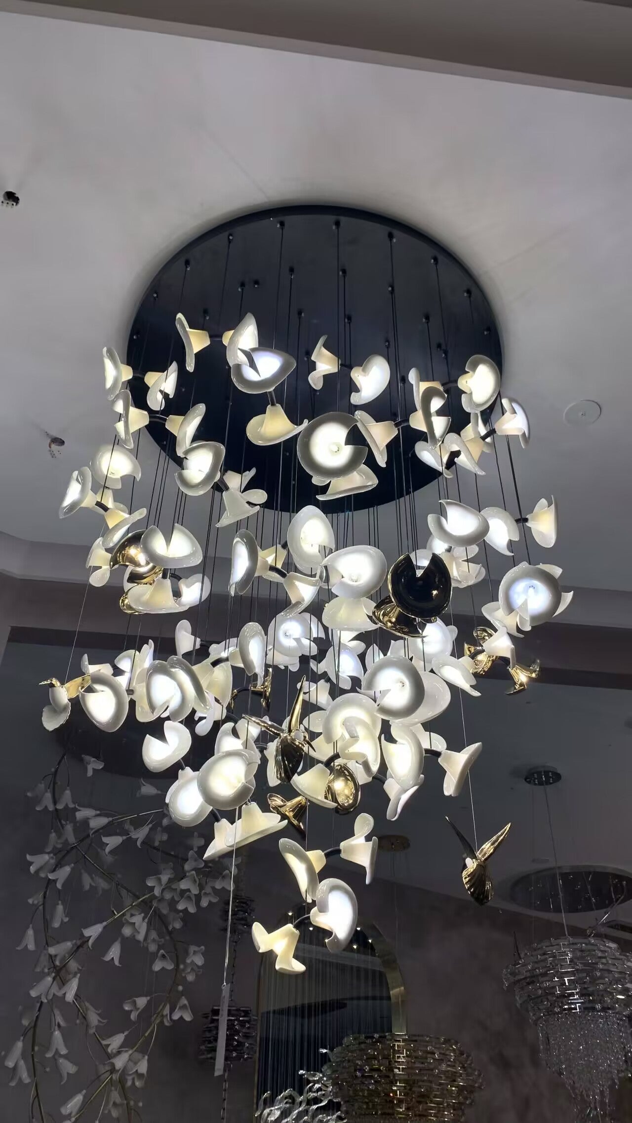 Modern Art Petunia Chandelier for Staircase / foyer / living Room