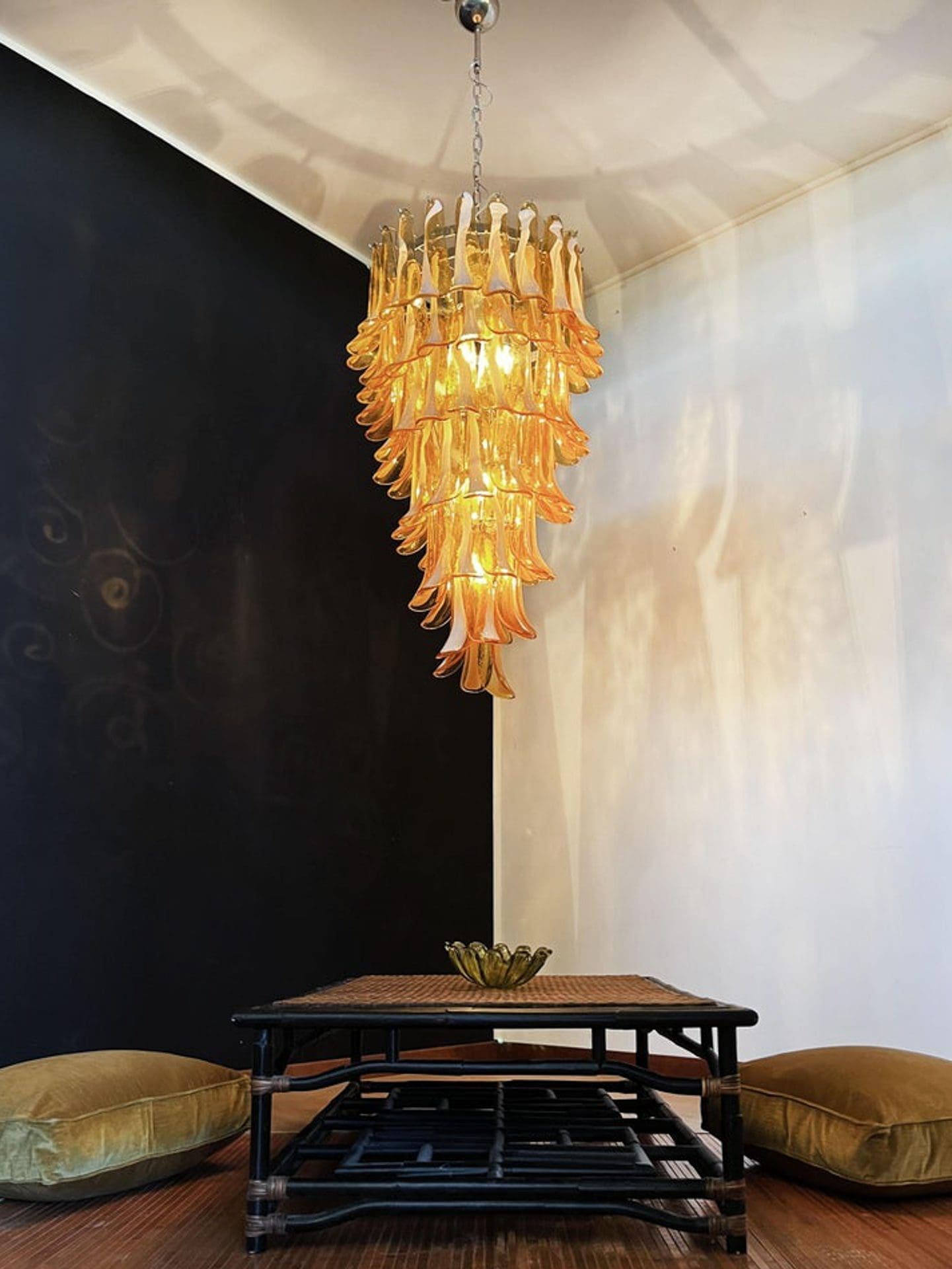 Murano Glass Chandelier – 83 Petals – Caramel