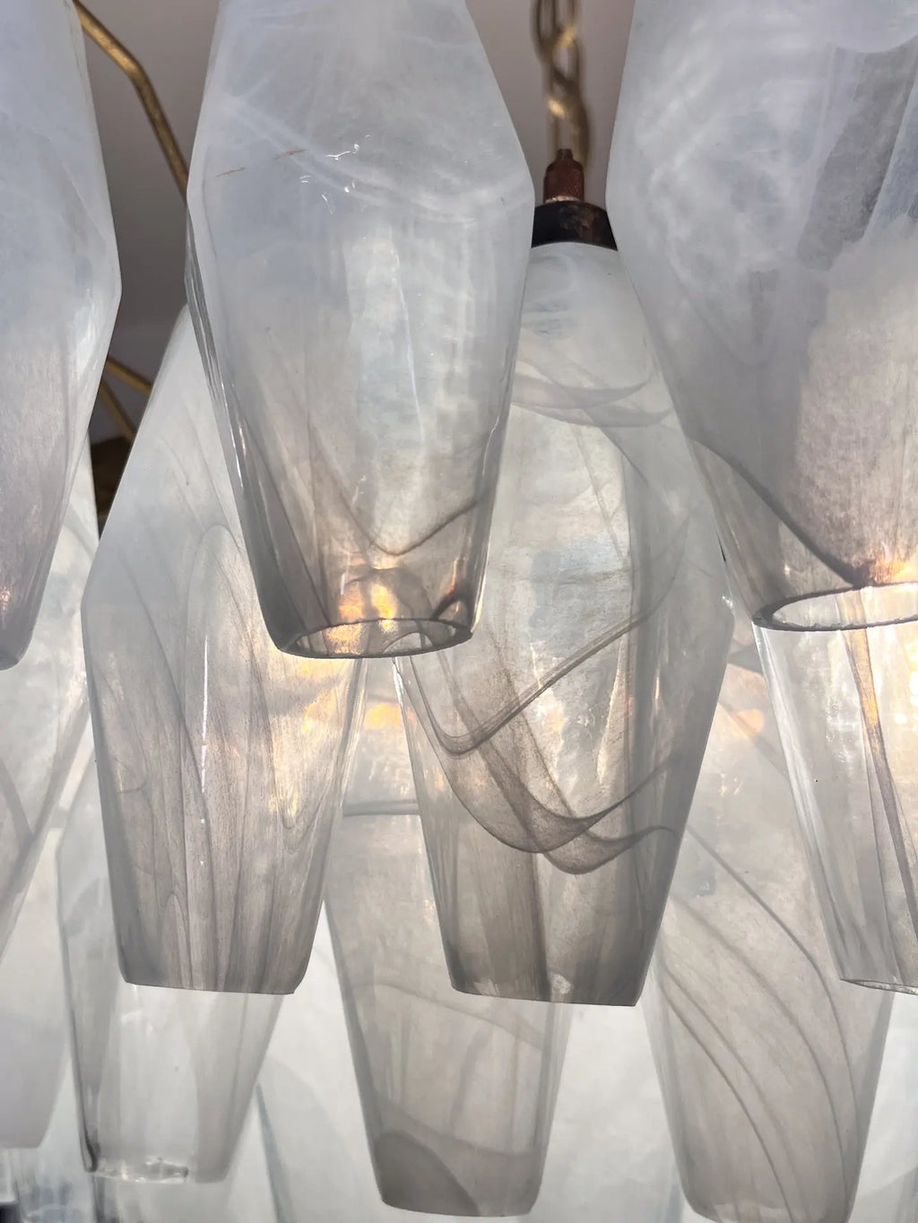 Murano Chandelier – Poliedri – 185 Glass – White Alabaster
