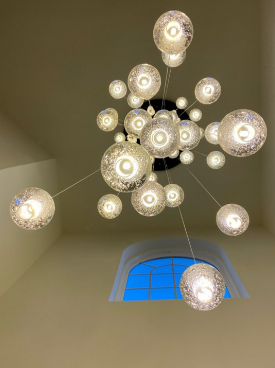 Oversized Nordic Art Round Air Bubbles Pendant Chandelier for Stairs / spiral Staircase / hotel