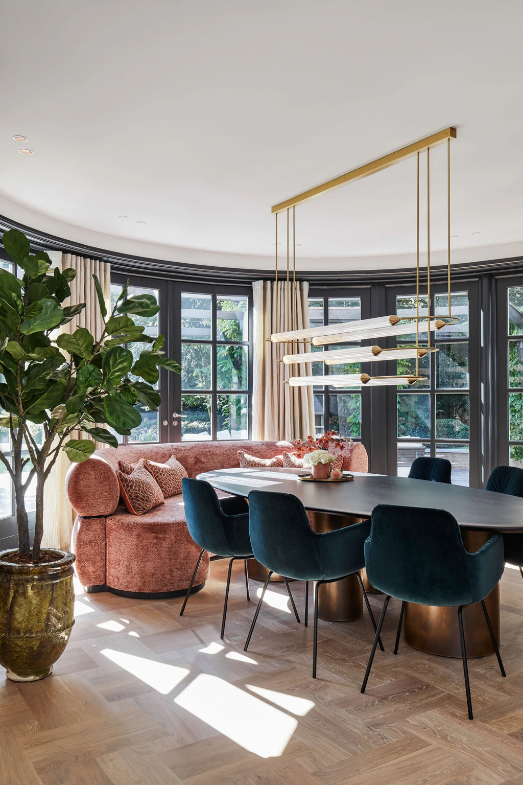 Minimalism Brass Ellipse LED Chandelier Horizontal Design for Kitchen Island and Dining Room