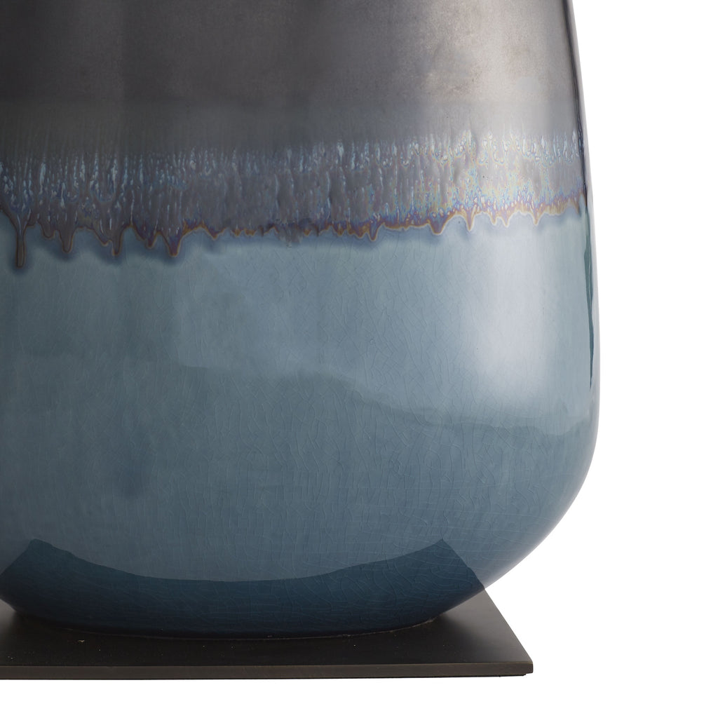 Deagan Table Lamp 17367-943 detail view