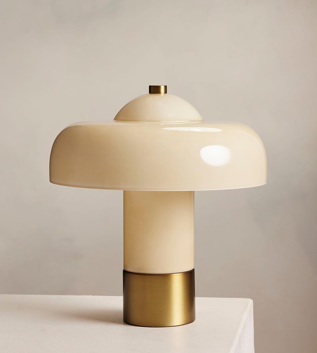 Cream Lacquer Glass Table Lamp - Erhaus product image 2