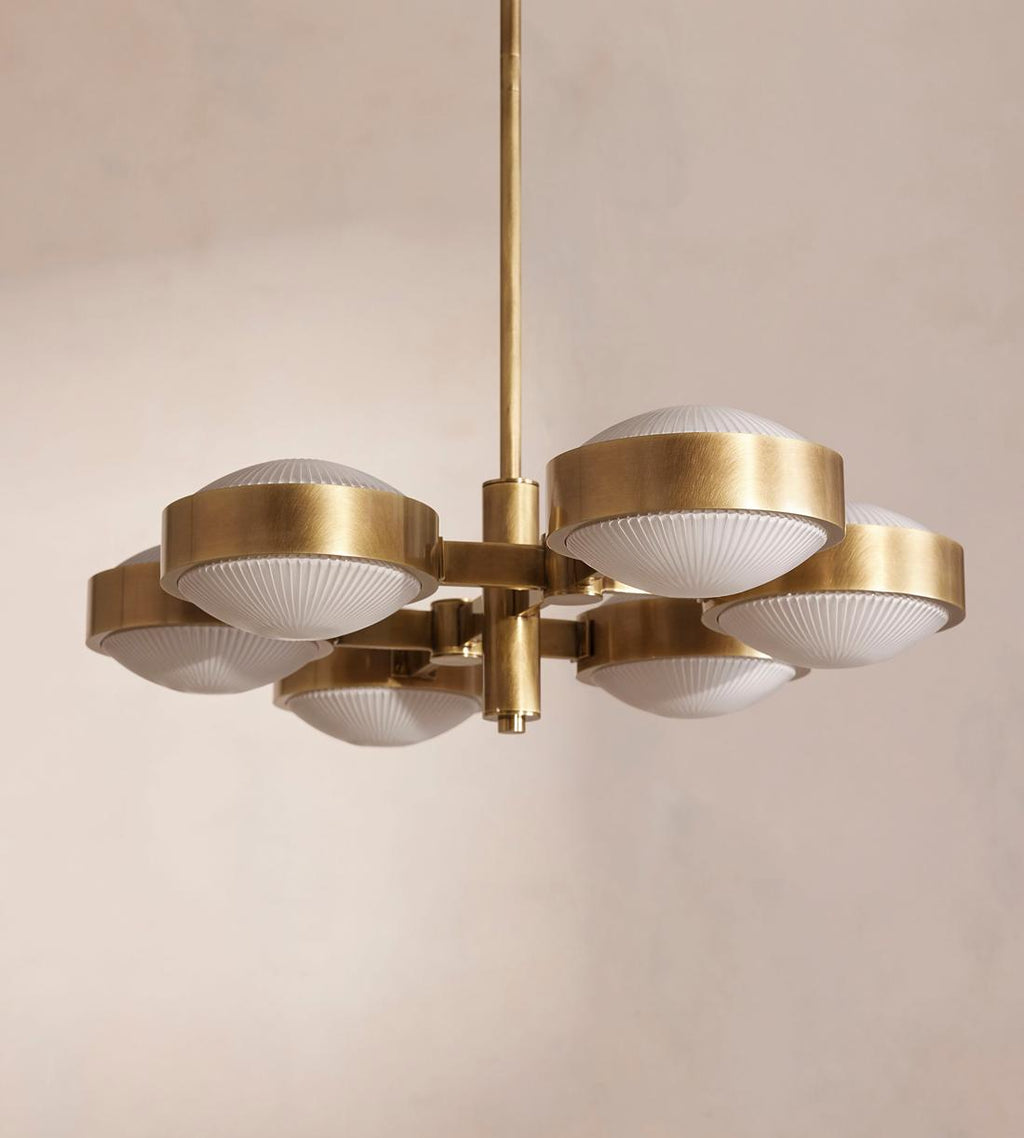 Edith Chandelier