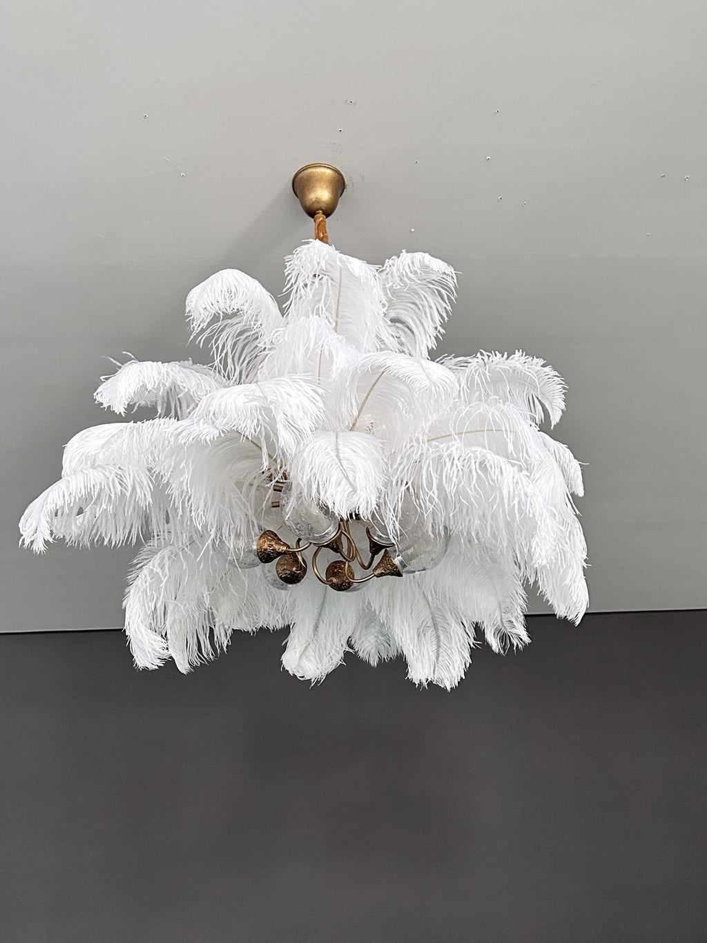 Elegant Ostrich Feather Brass Living Room Chandelier Pure Copper Ceiling Lighting for Women's Bedroom