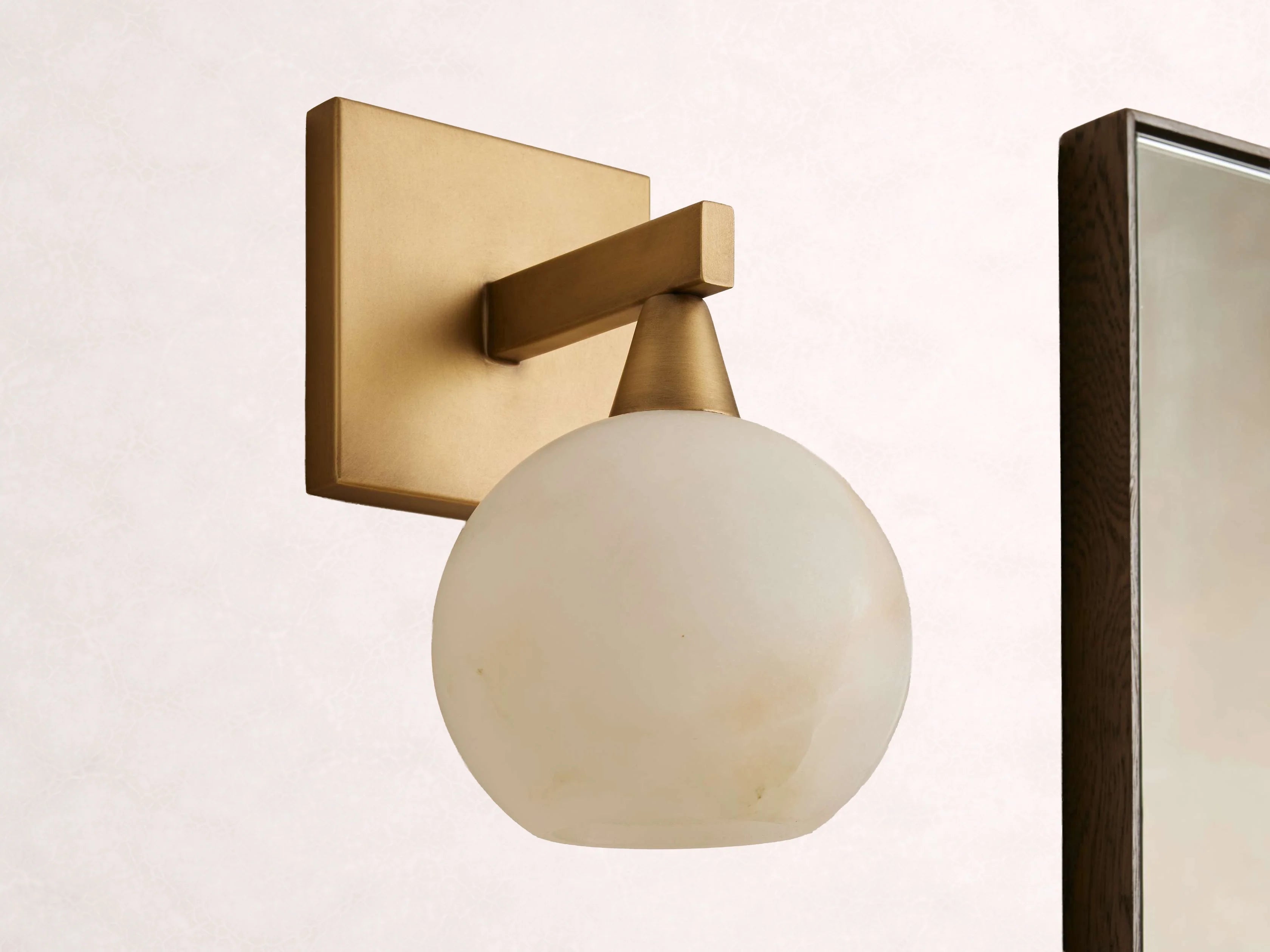 Arica Alabaster Wall Sconce
