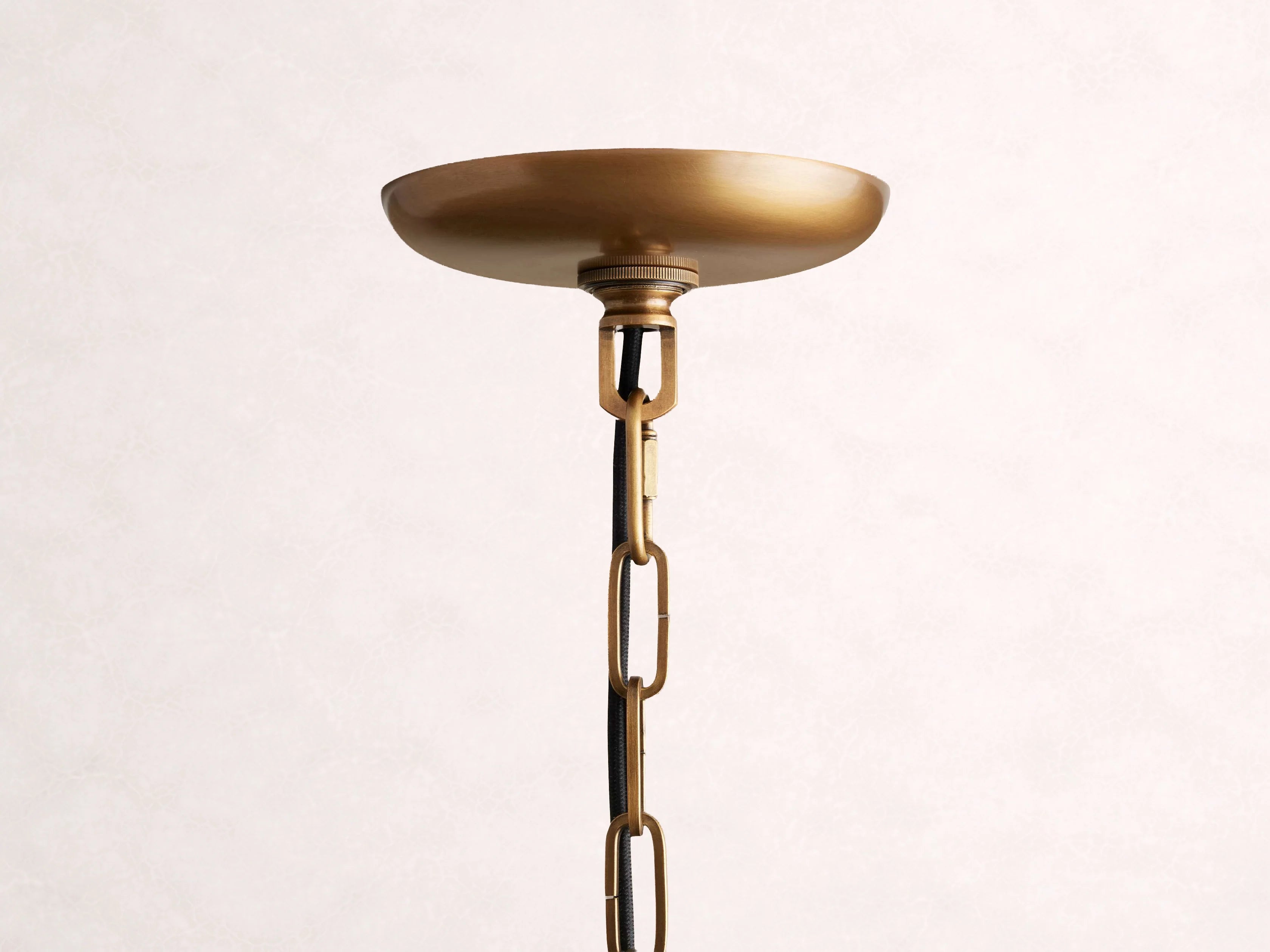 Ghiaccio Glass Round Chandelier