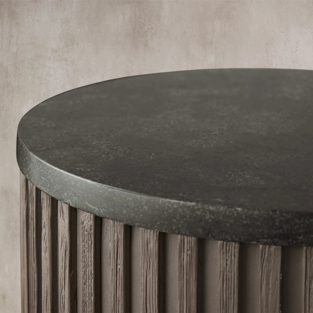 Finnley Pedestal