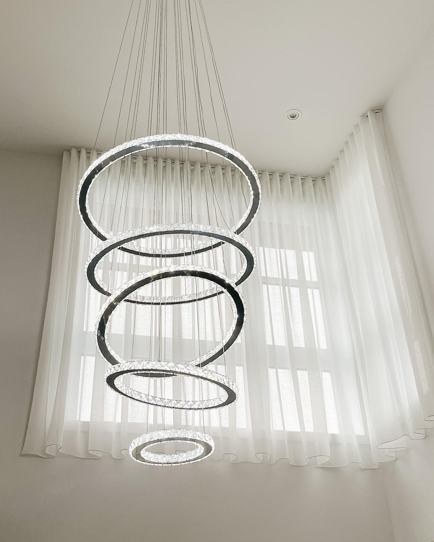 Light Luxury 5 / 6 / 7 Rings Crystal Chandelier for Staircase / foyer / villa