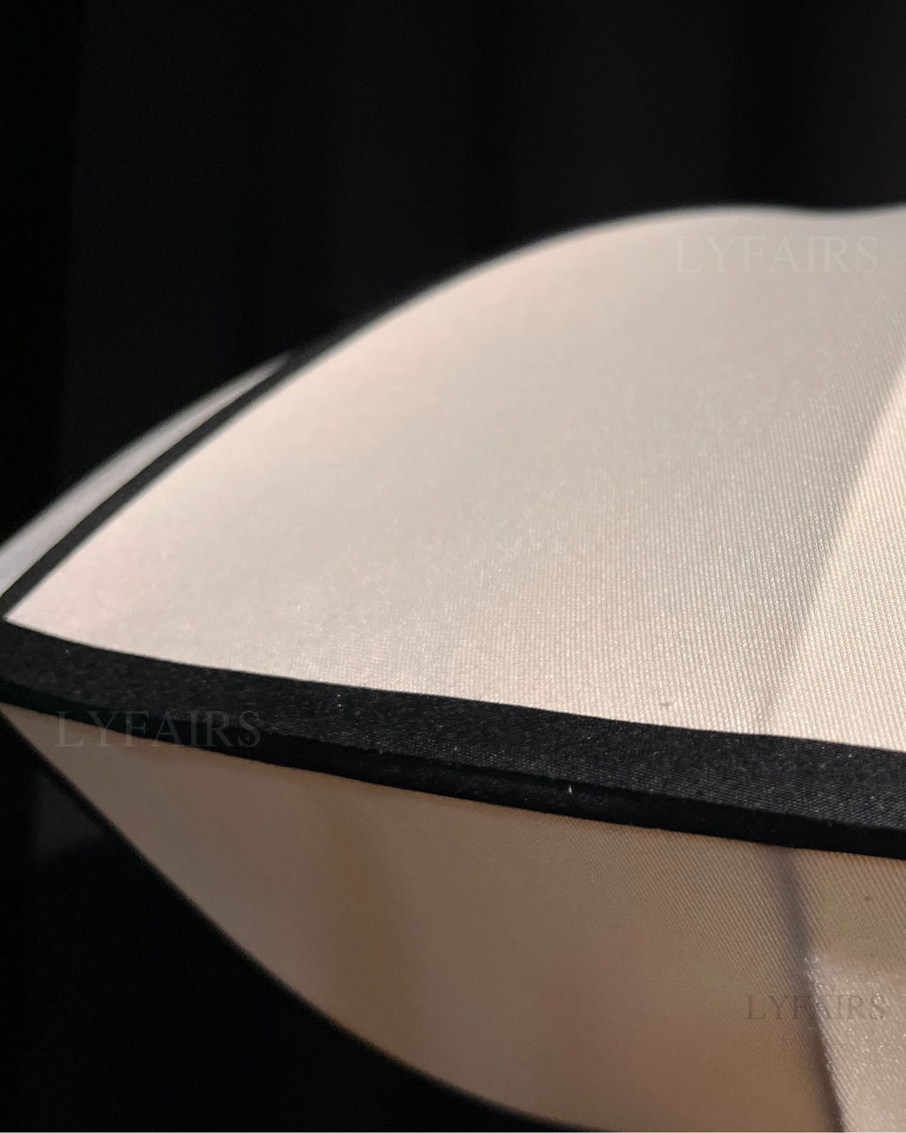 Modern Ufo White Lampshade Chandelier