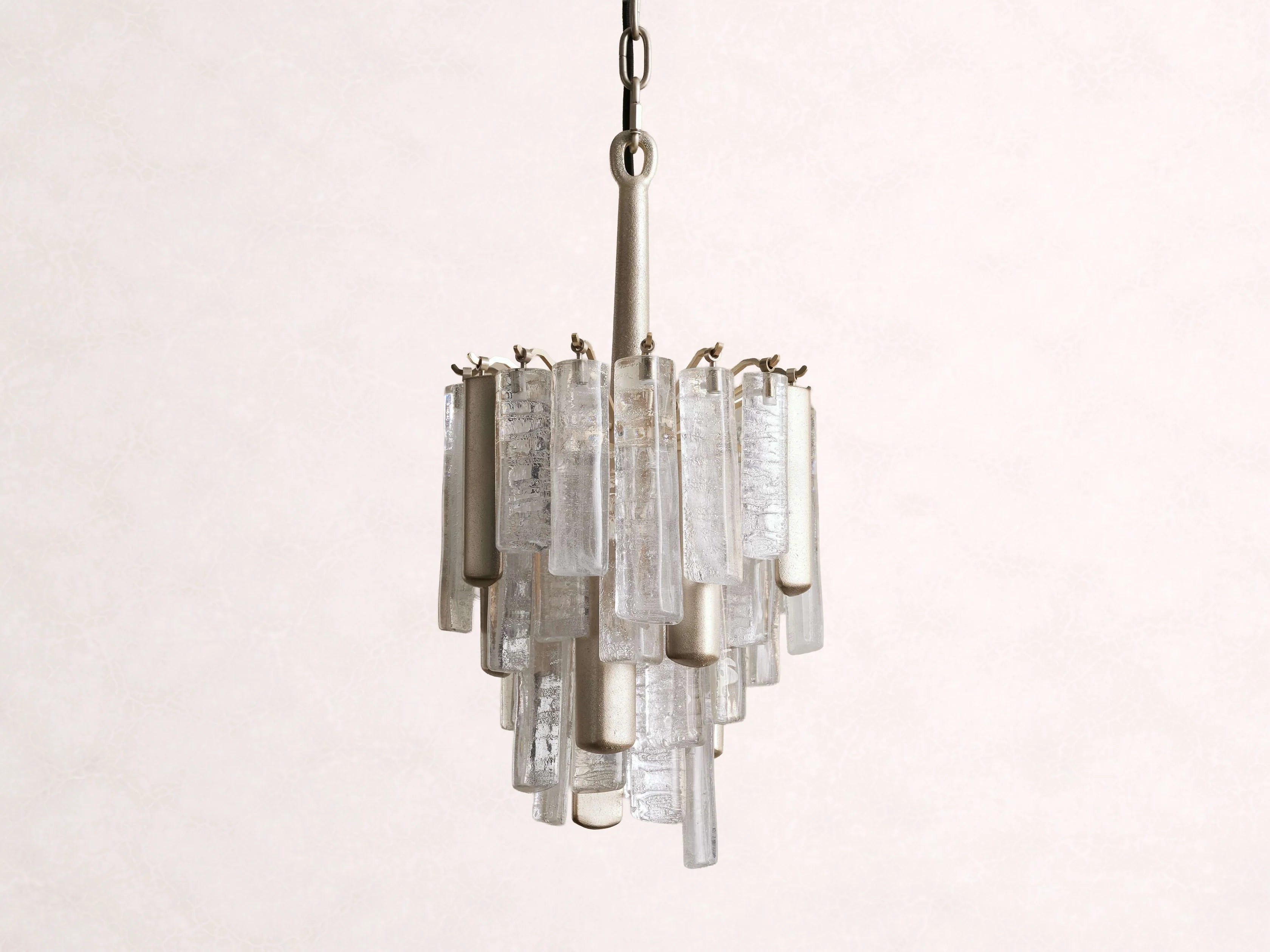 Neve Pendant
