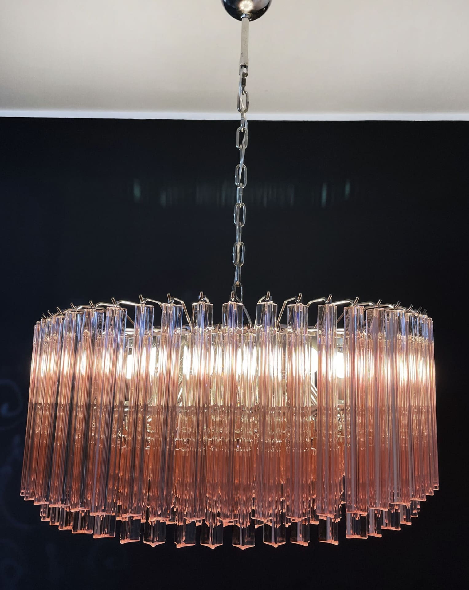 Murano Glass Chandelier – Triedri Round – 265 Prisms – Pink