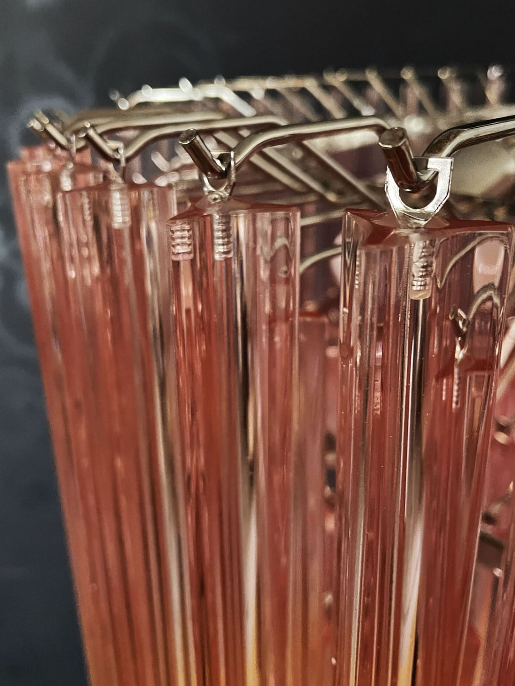 Murano Glass Chandelier – Triedri Round – 265 Prisms – Pink