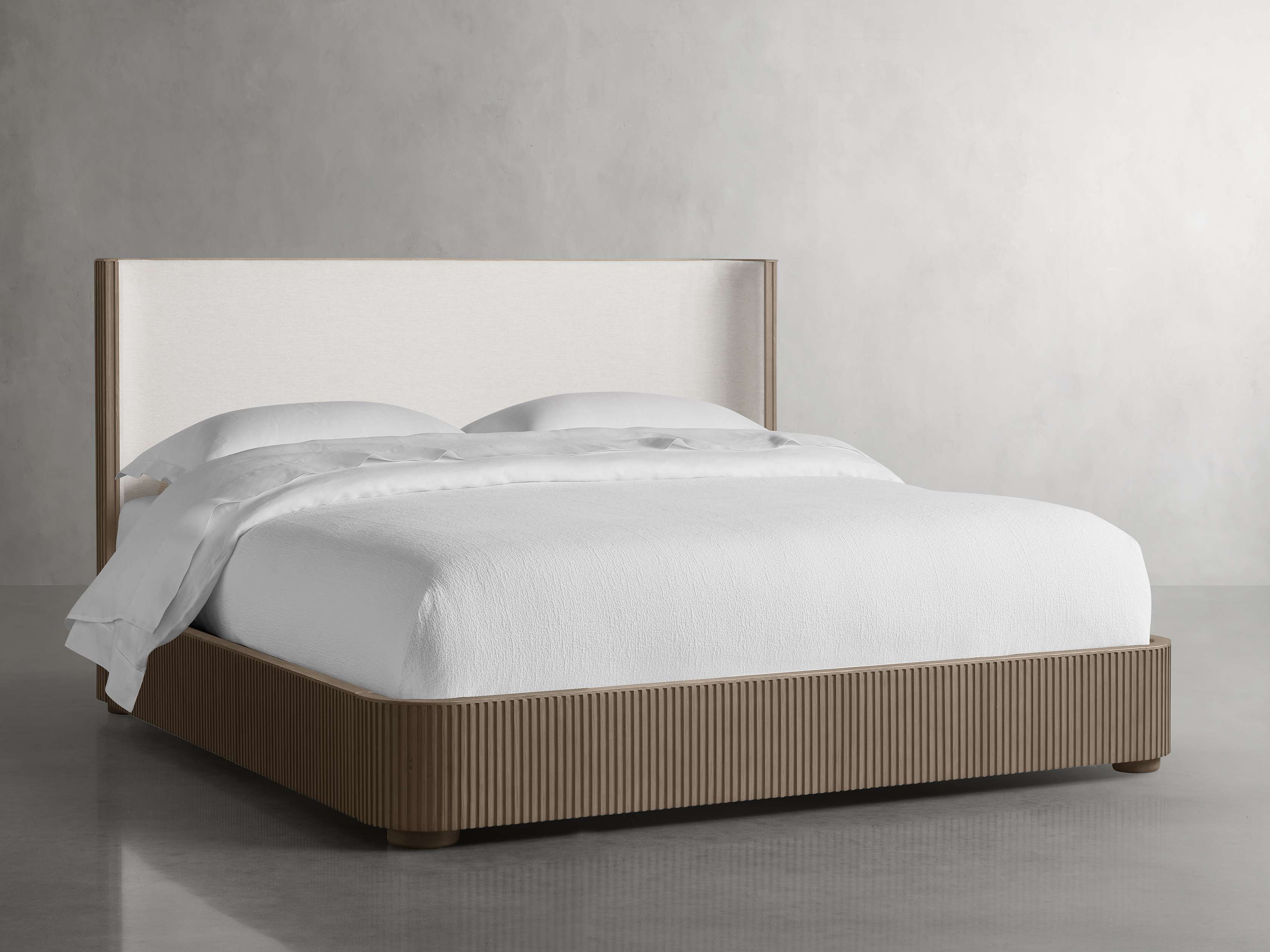 Finnley Bed