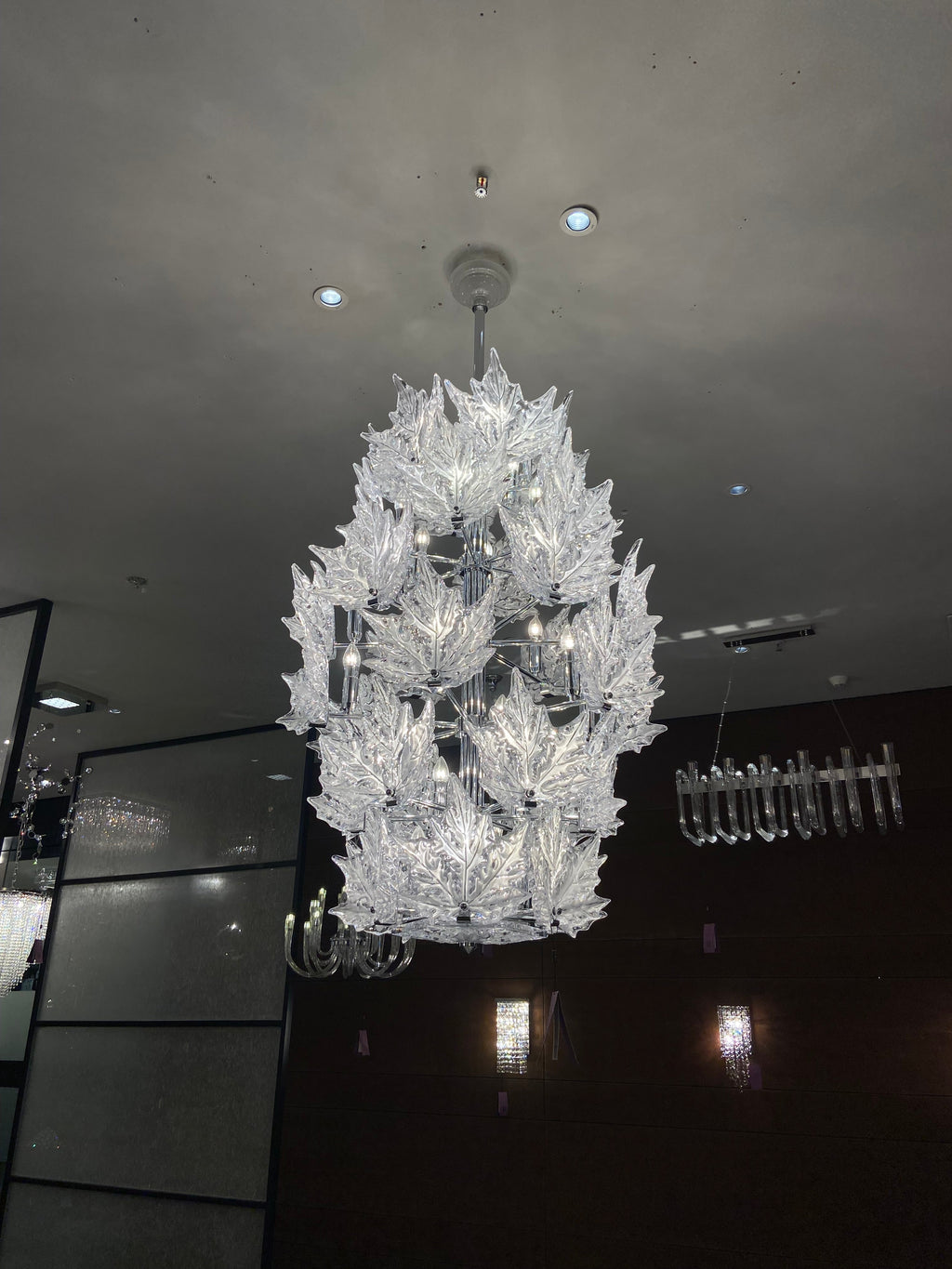 Modern Creative Clear Crystal Maple Leaf Chandelier for Living Room / bedroom