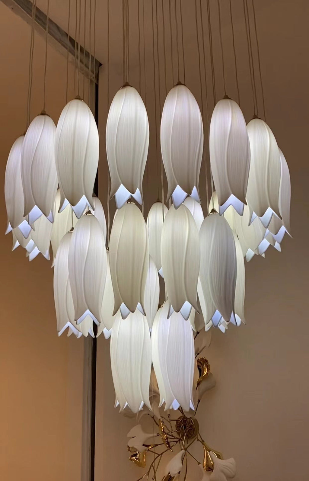 Elegant Flower Chandelier for Foyer / Staircase