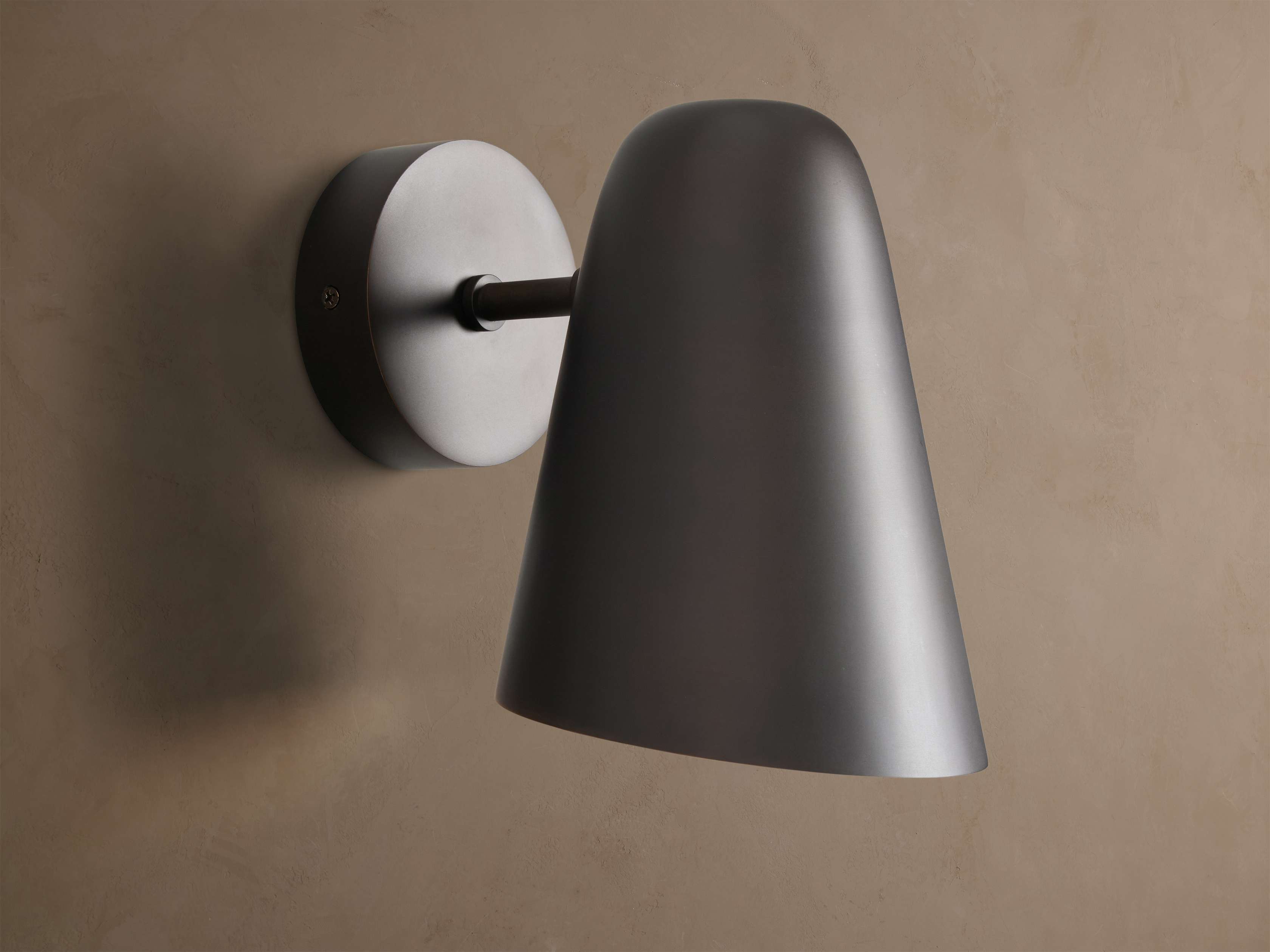 Elih Sconce