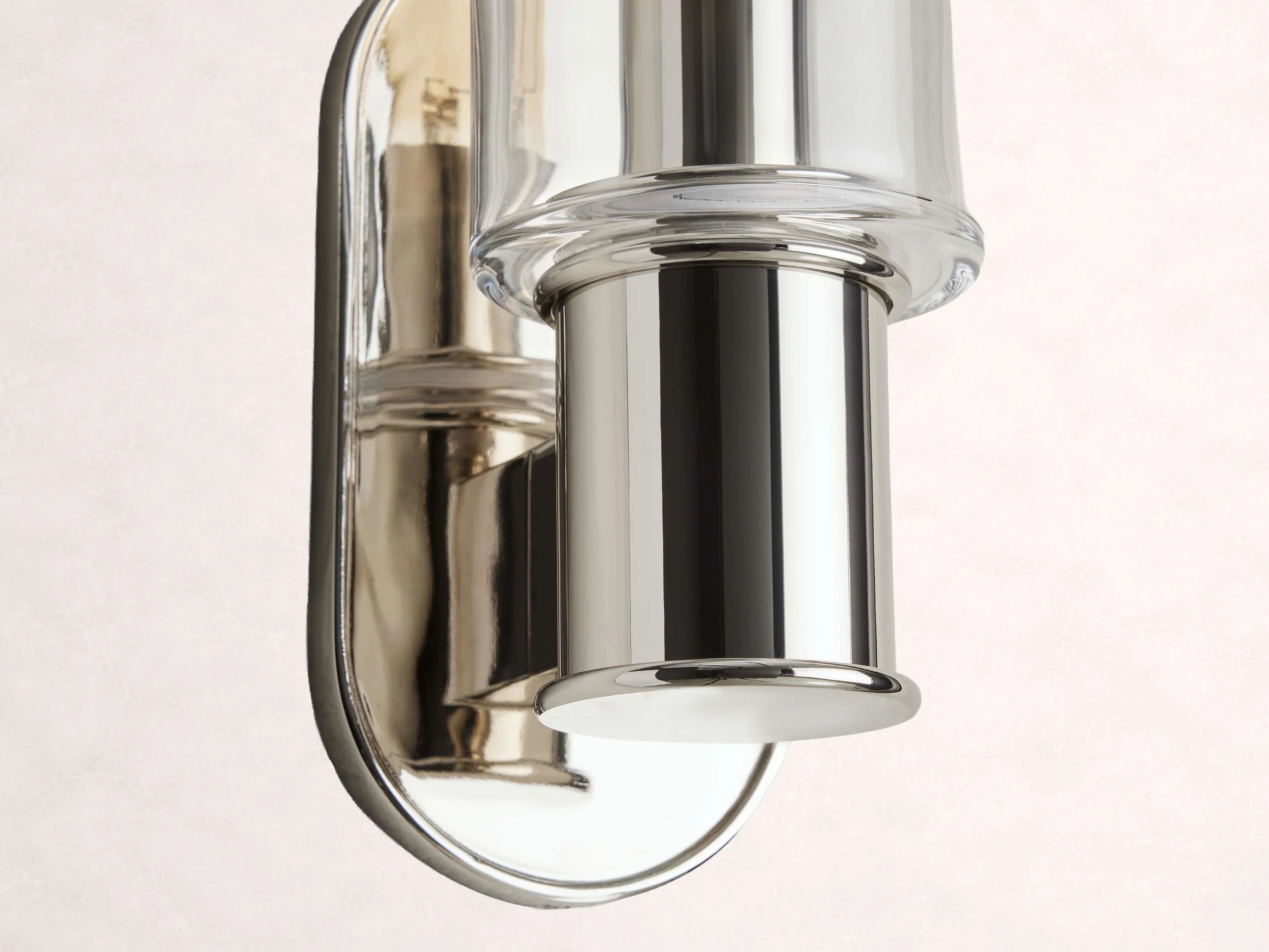 Harlin Wall Sconce in Clear