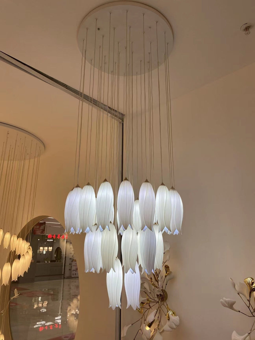 Elegant Flower Chandelier for Foyer / Staircase