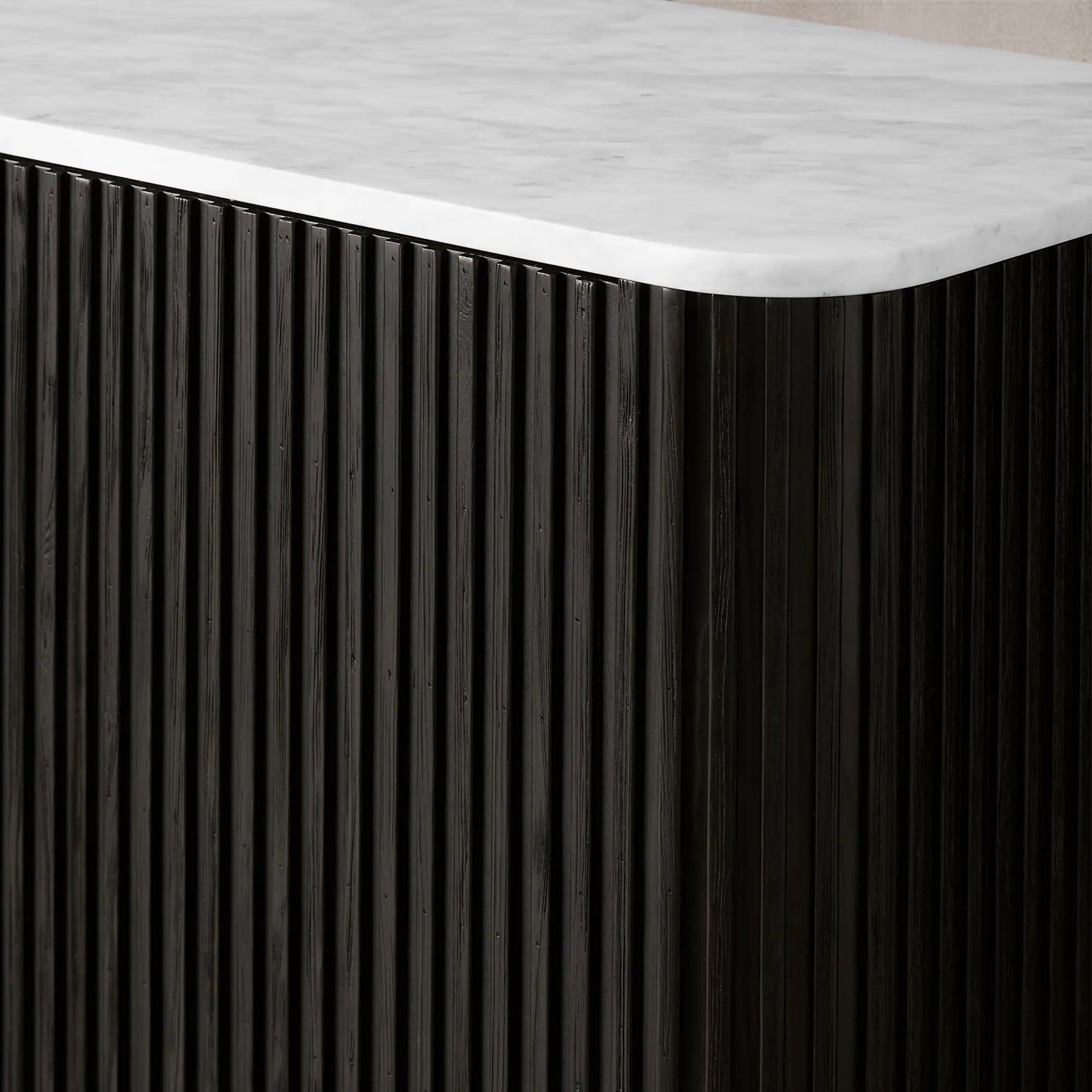 Finnley Media Console