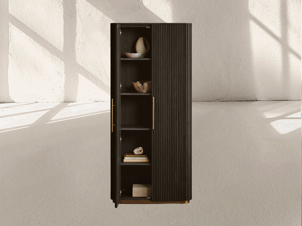 Finnley Cabinet