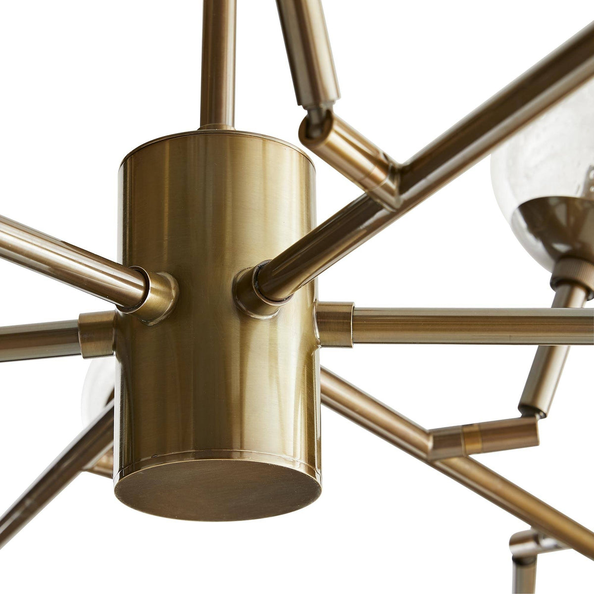 Dallas Medium Chandelier 89966 detail view