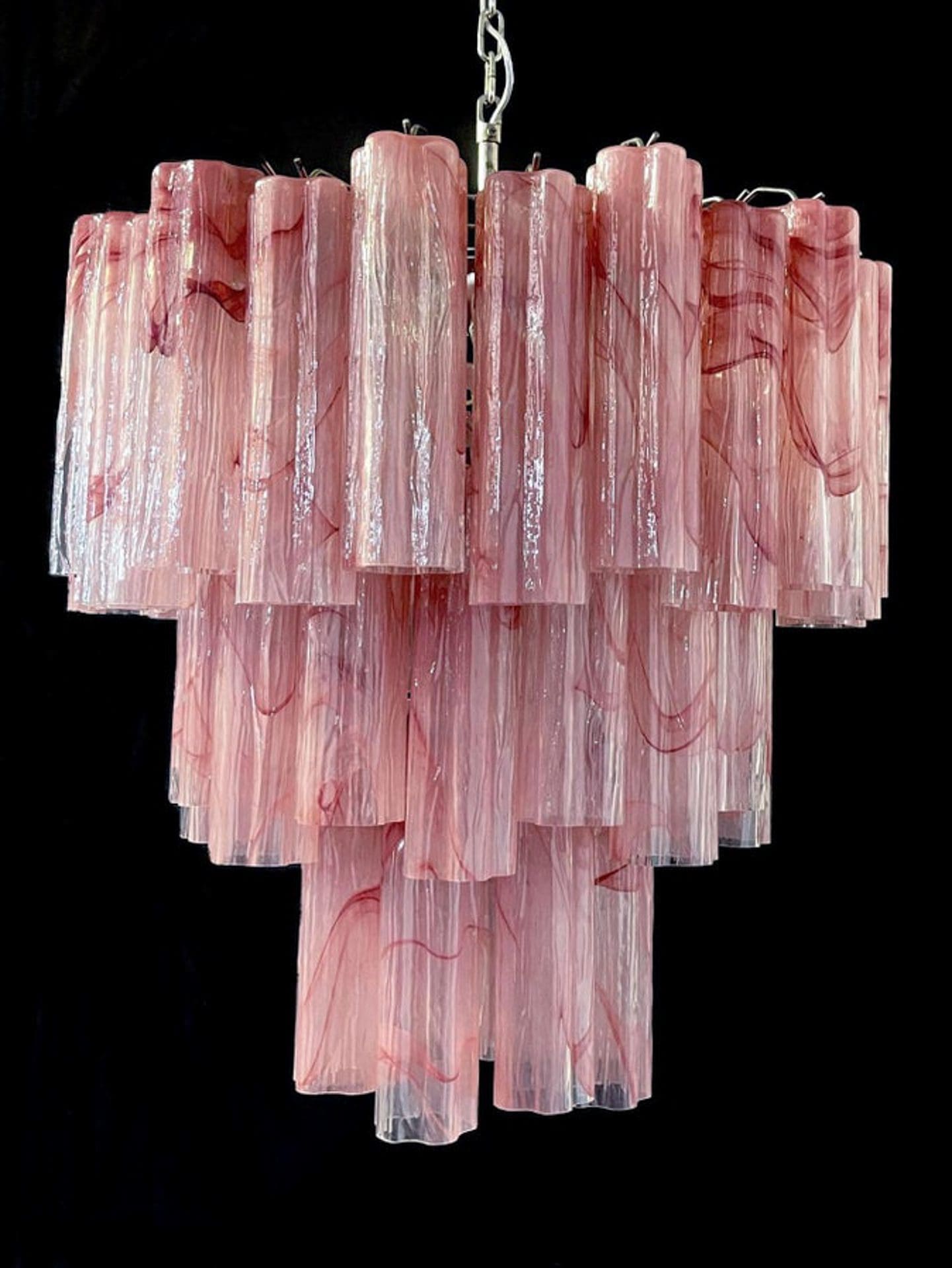 Murano Glass Chandelier – 48 Tubes – Alabaster Pink