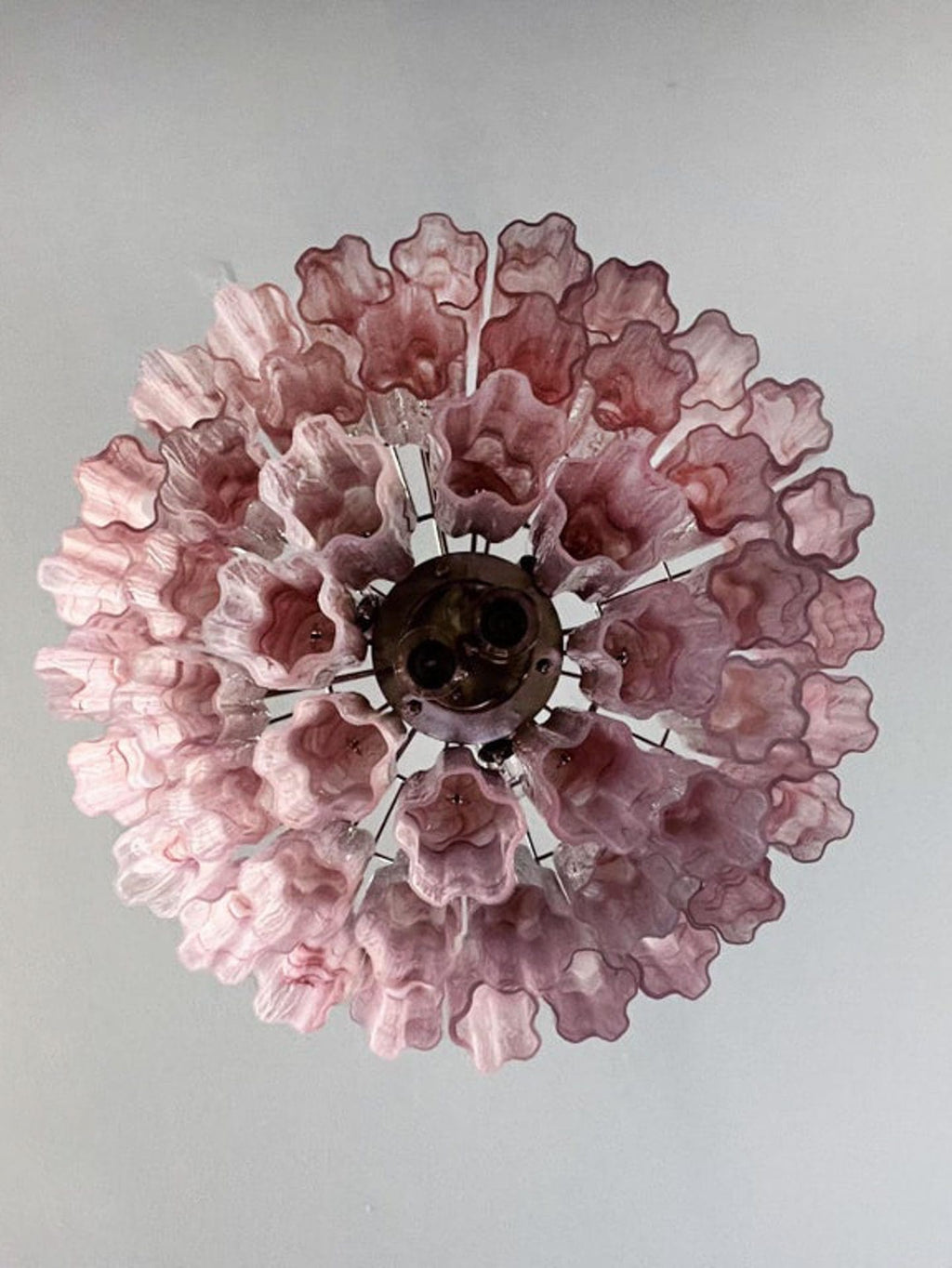 Murano Glass Chandelier – 48 Tubes – Alabaster Pink