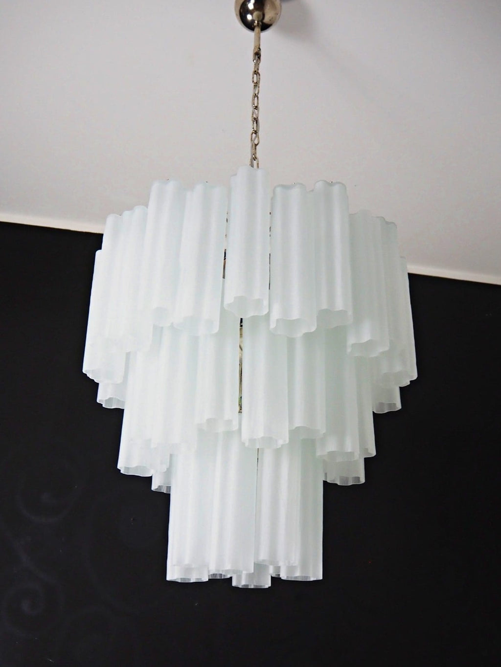 Murano Glass Chandelier – 48 Tubes – Matte White