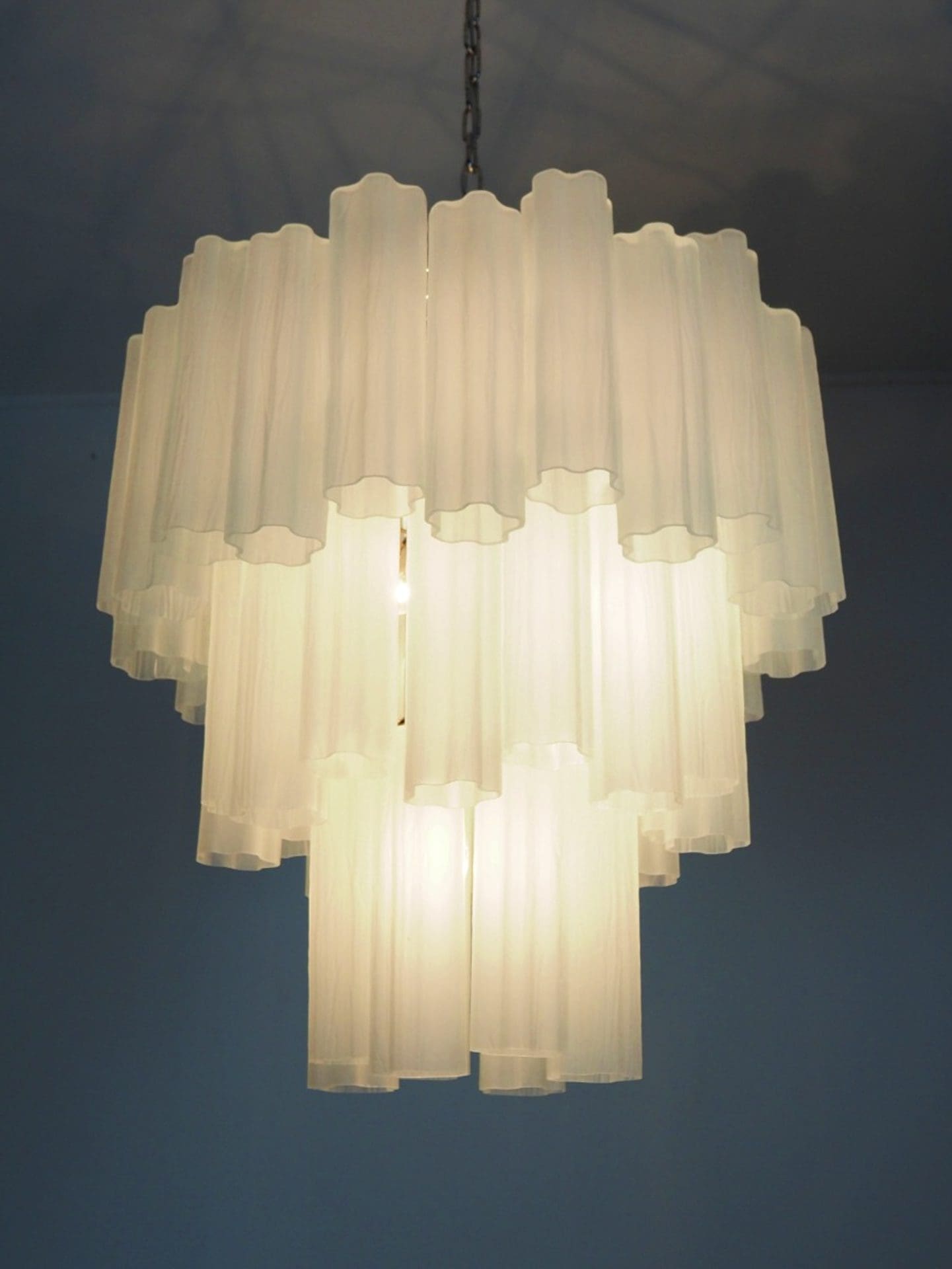 Murano Glass Chandelier – 48 Tubes – Matte White