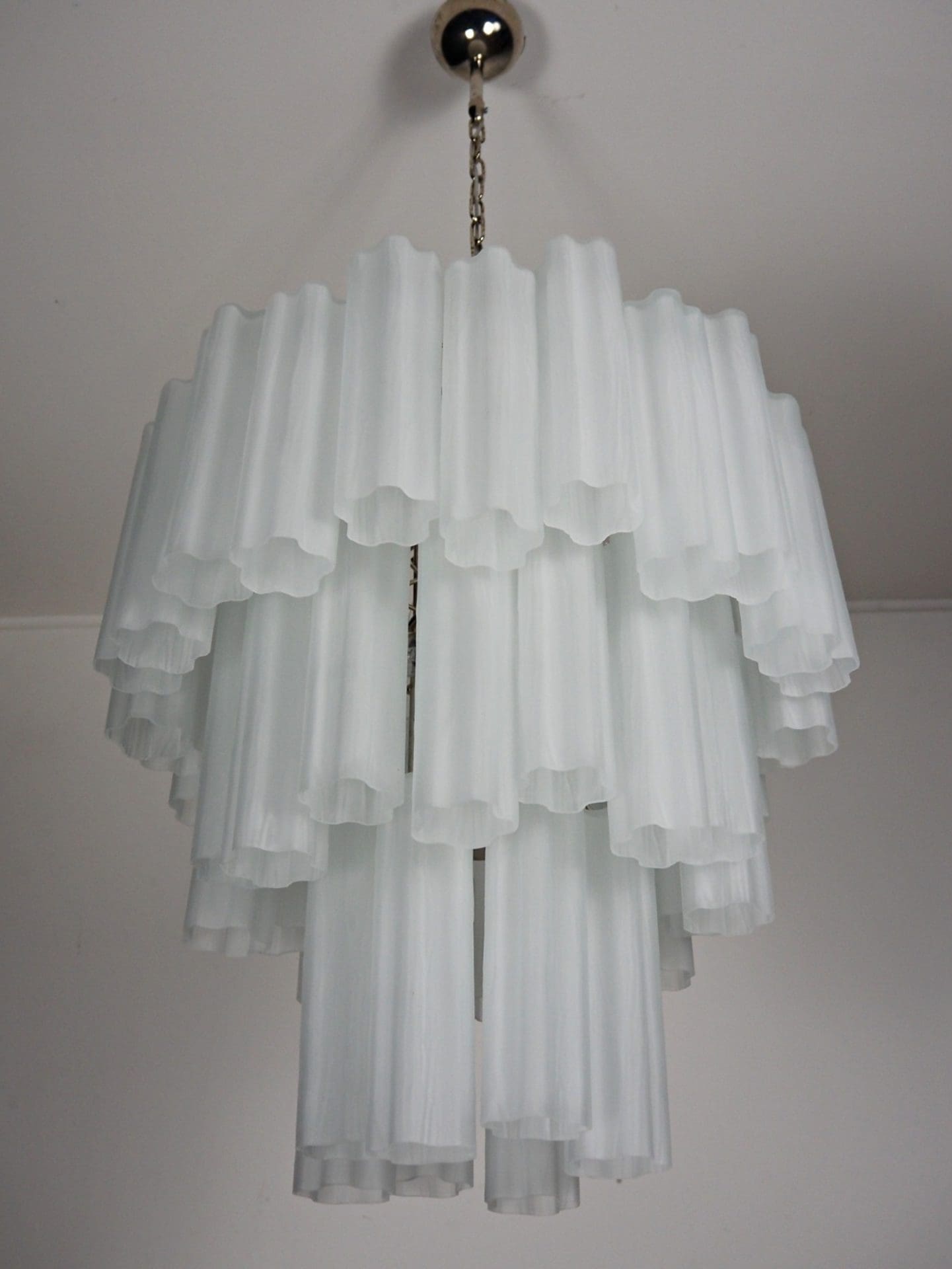 Murano Glass Chandelier – 48 Tubes – Matte White