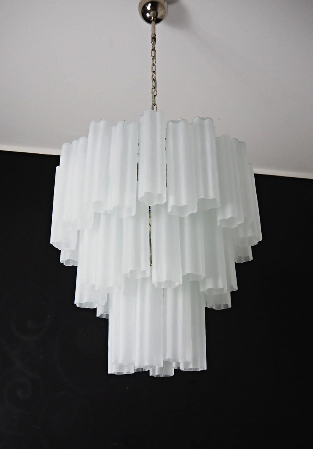 Murano Glass Chandelier – 48 Tubes – Matte White