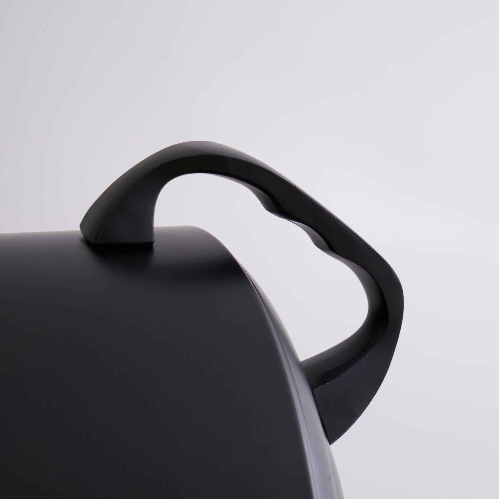 Alfred Tripod Floor Lamp