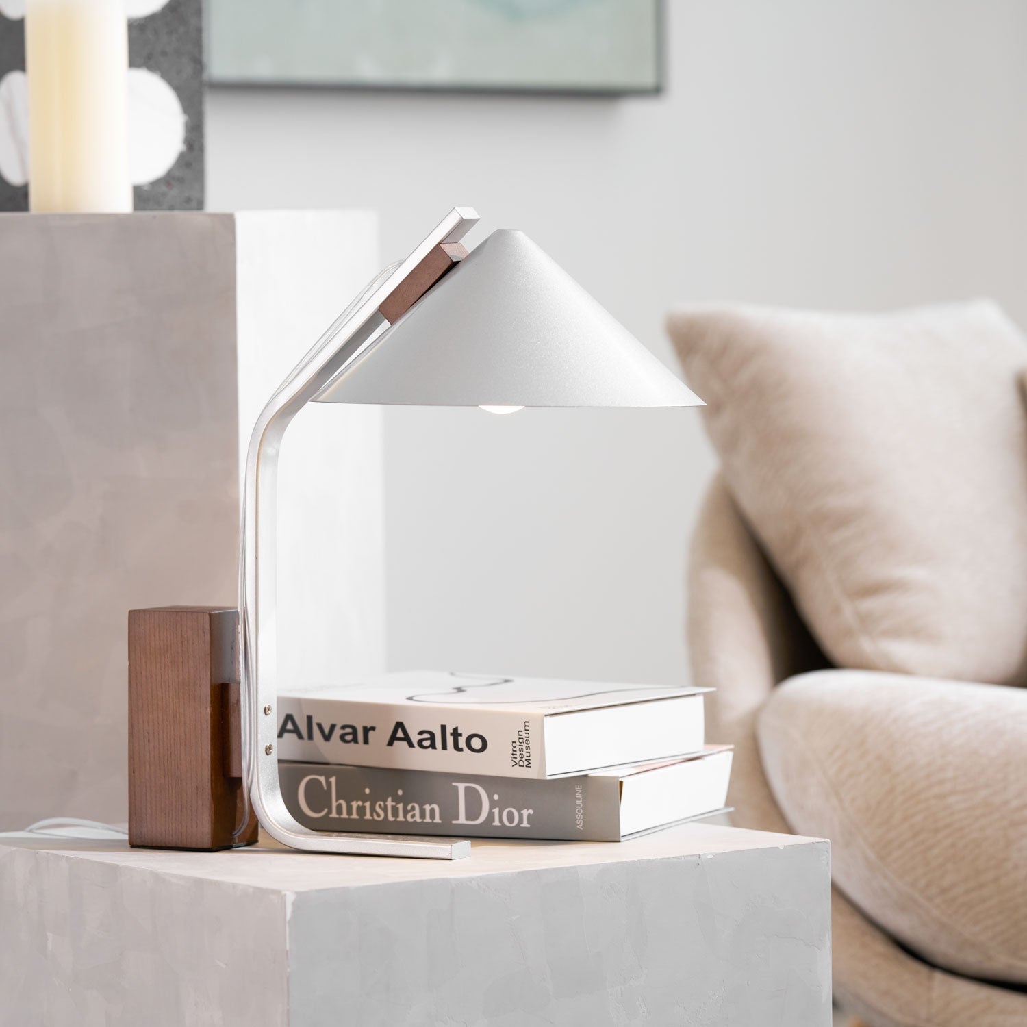 Arclune Desk Lamp