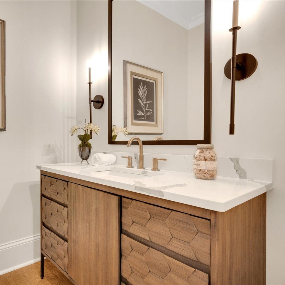 Bayview Wall Lamp