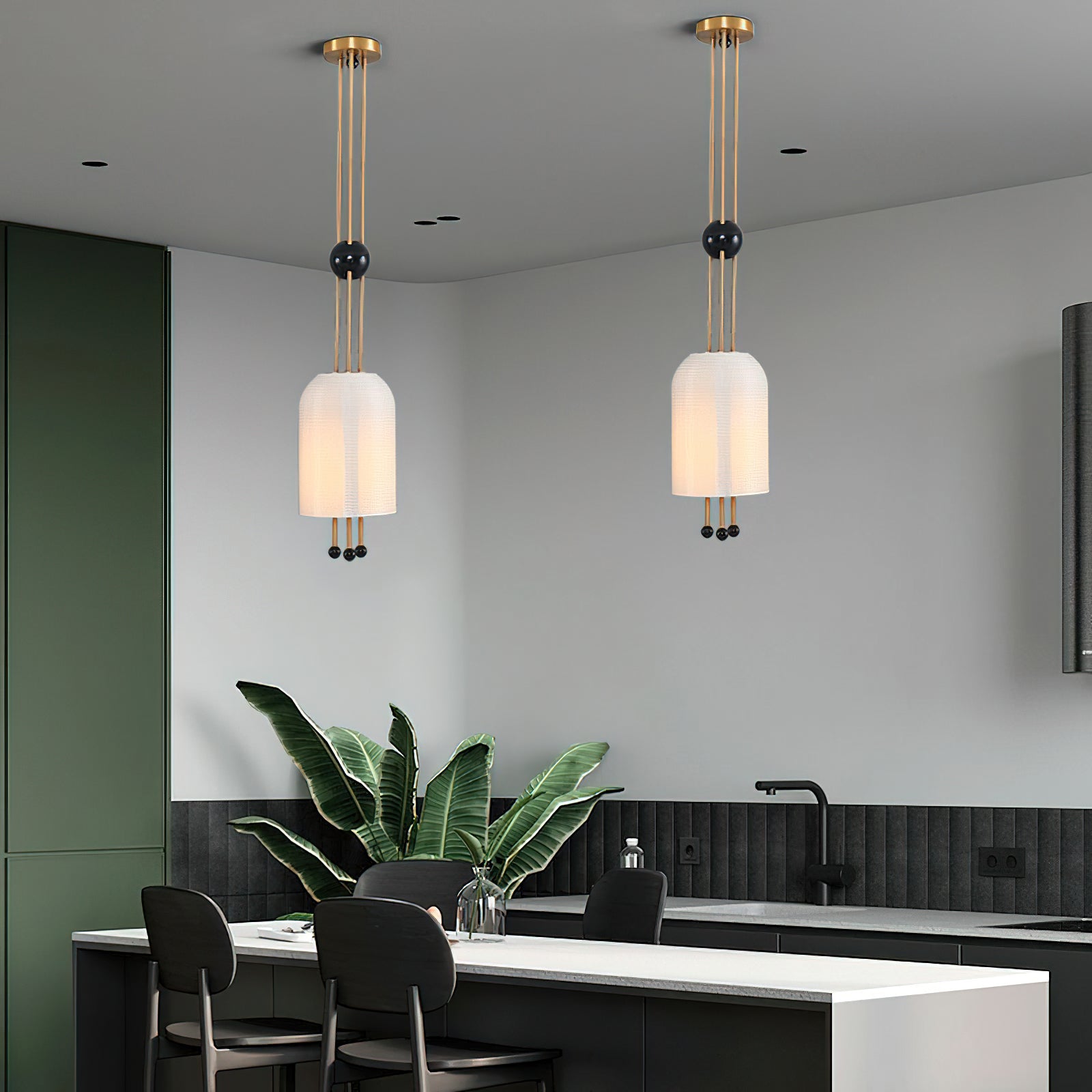Benjamin Pendant Light