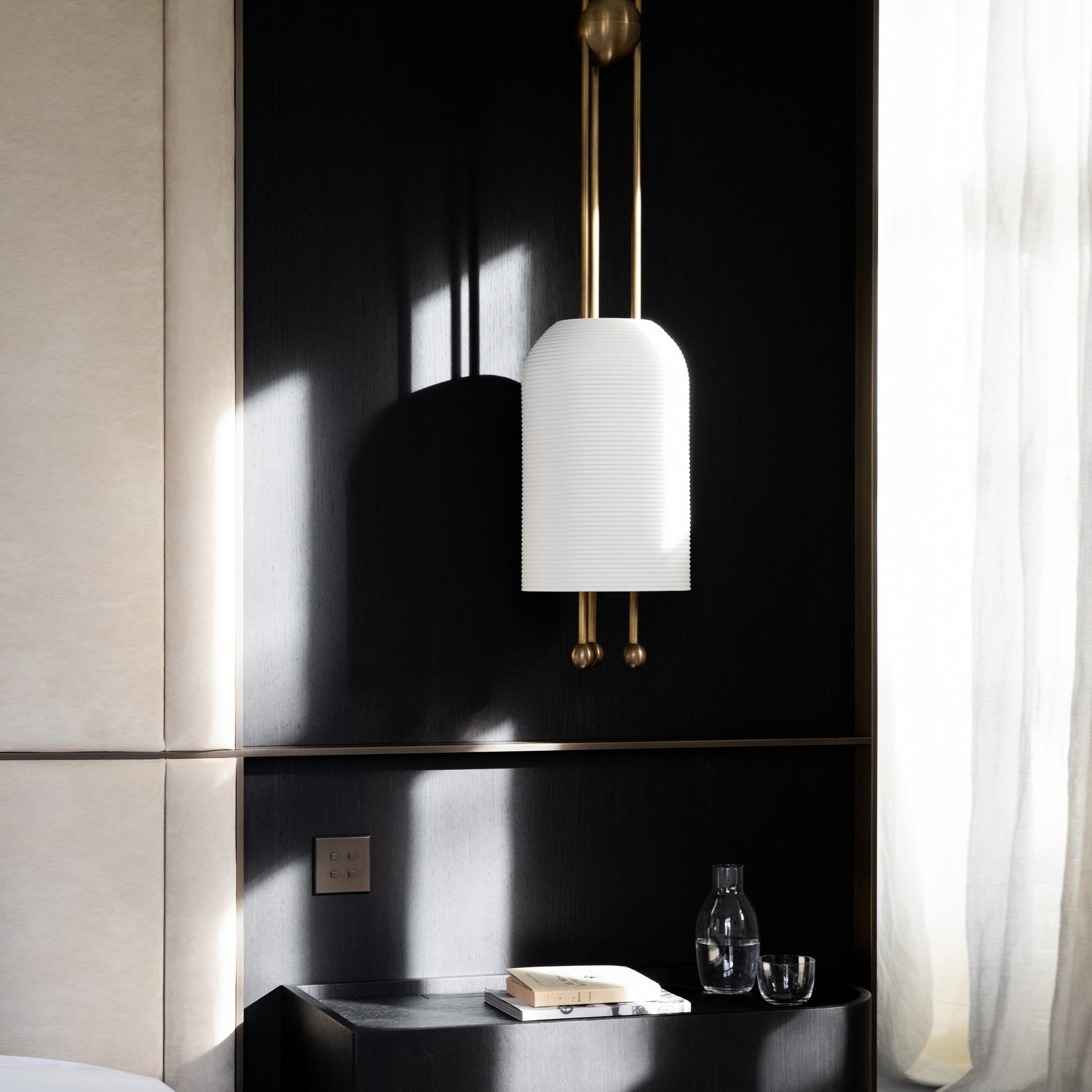 Benjamin Pendant Light