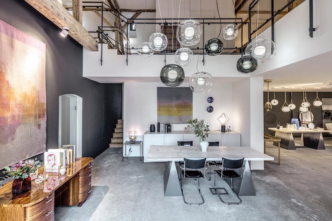 Pearl Pendant Light