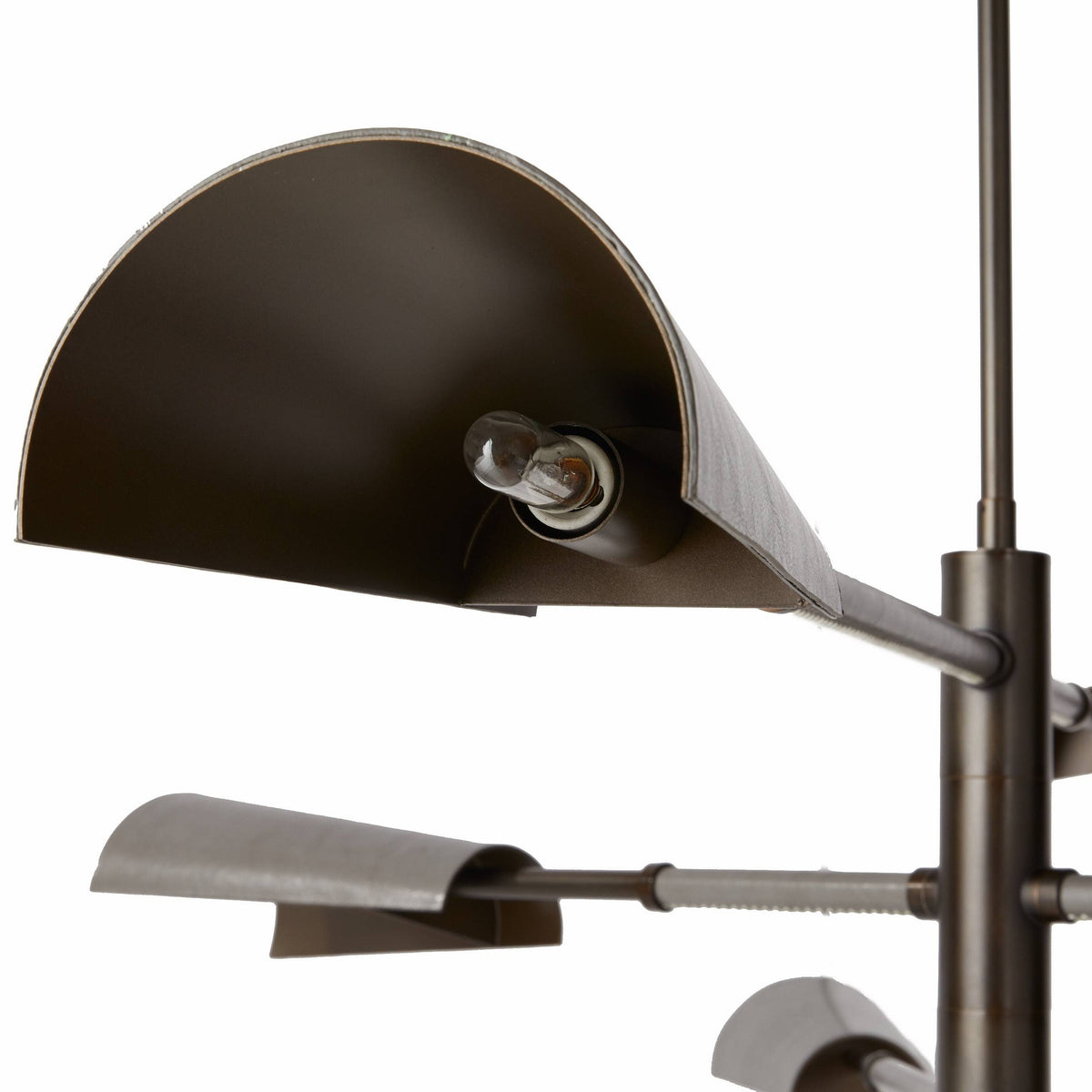 Estevan Chandelier DLC26 detail view