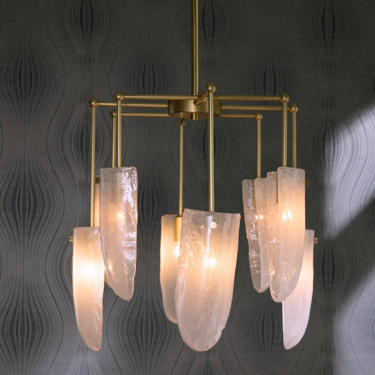 Valeria Chandelier DMC04 room scene