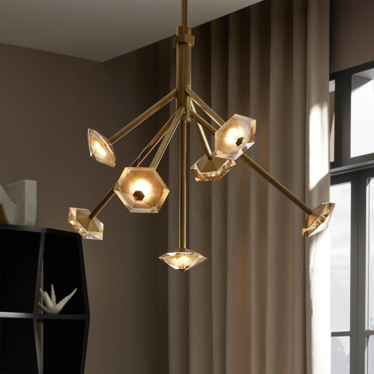 Alessia Chandelier DMC17 room scene