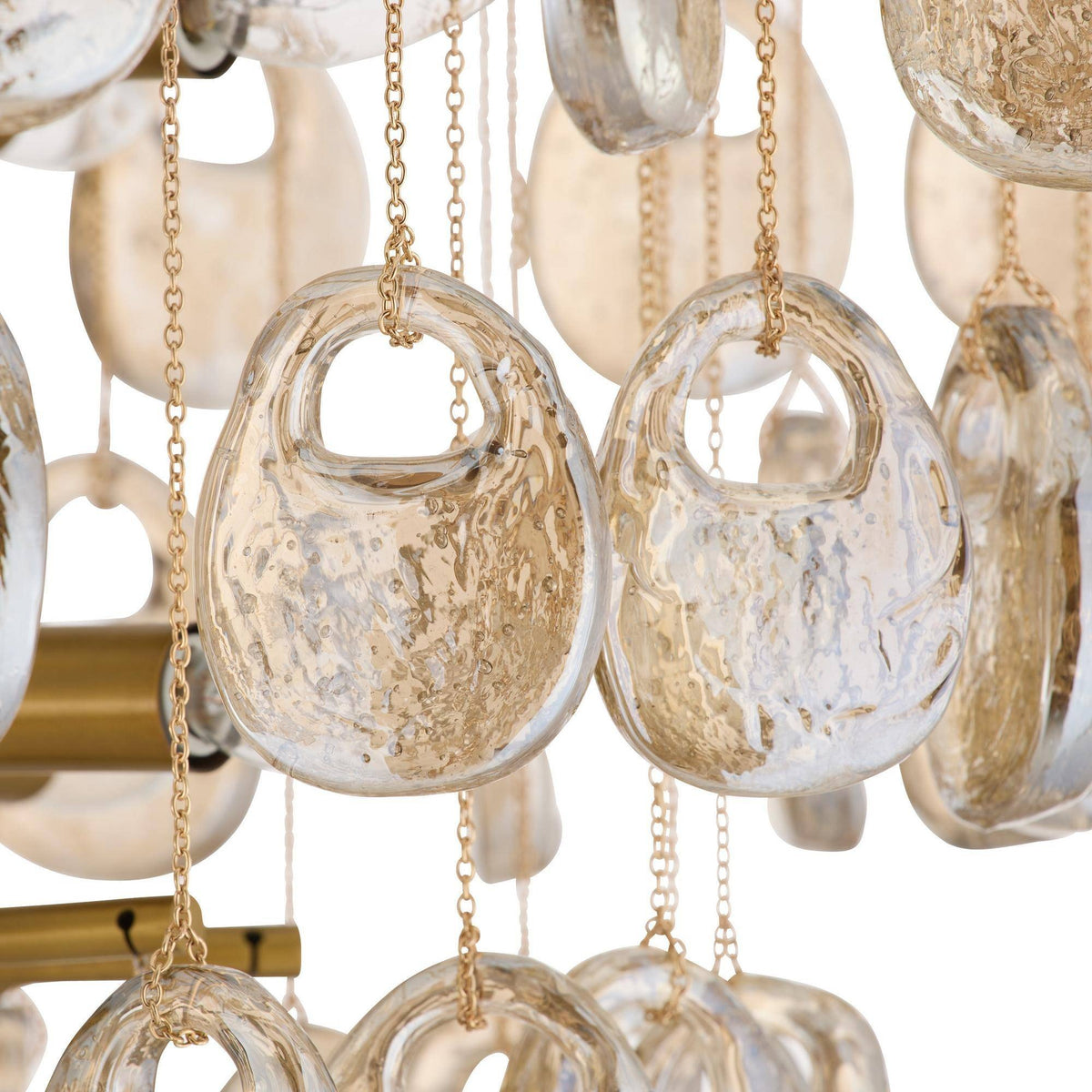 Jacqueline Chandelier DMC33 detail view