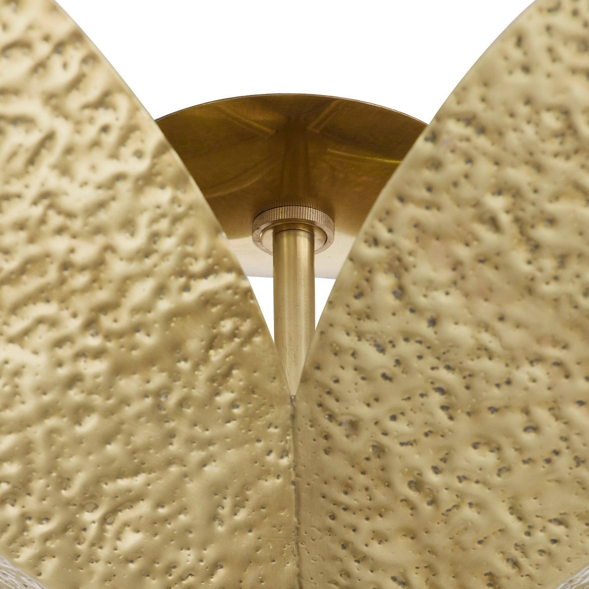 Lucinda Flush Mount DMI28 detail view