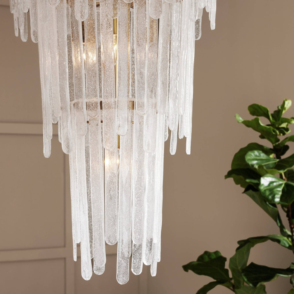 Raine Chandelier DSC05 room scene