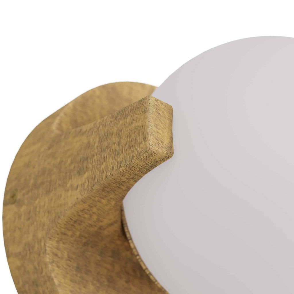 Thurlow Wall Sconce DWC04 detail view