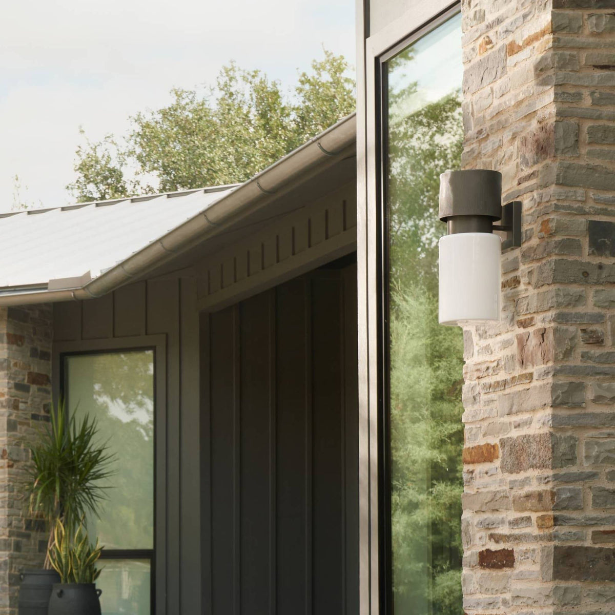 Crawford Outdoor Wall Sconce DWC43 room scene