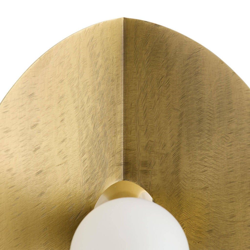 Itzia Wall Sconce DWC69 detail view