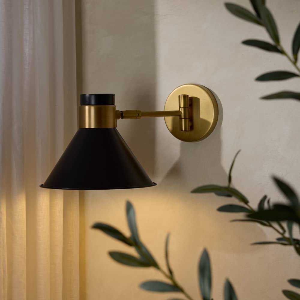 Lane Wall Sconce DWC98 room scene