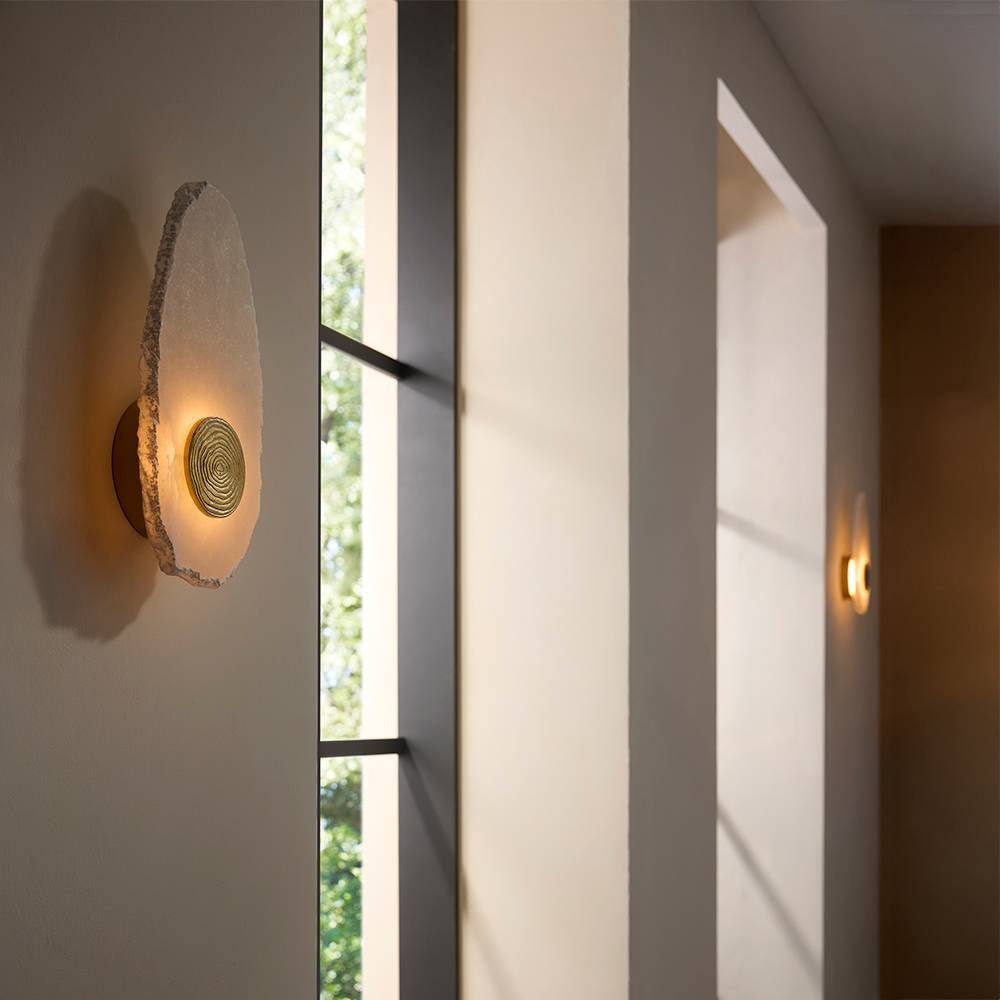 Ravelle Alabaster Wall Sconce DWC99 room scene